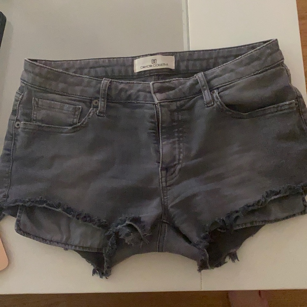 Dakota collective Jean shorts!